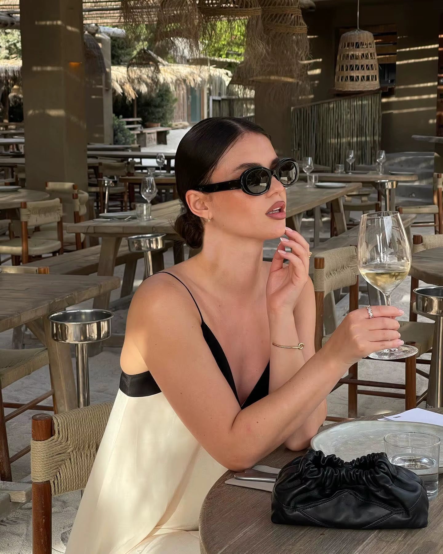 Vestido longo branco e preto 