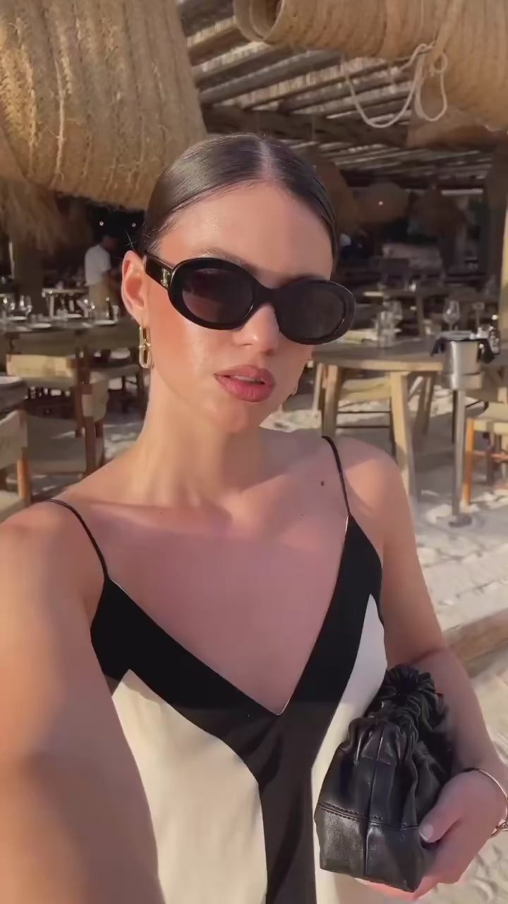 Vestido longo branco e preto 